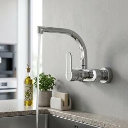 chrome-kitchen-sink-faucet-modern-design